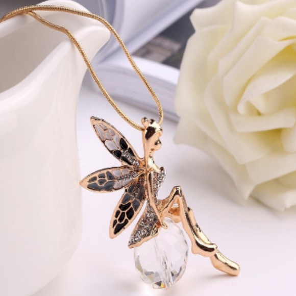 Jewelry - New 🎁 Rhinestone Fairy long necklace